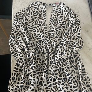 Zara black and white room per